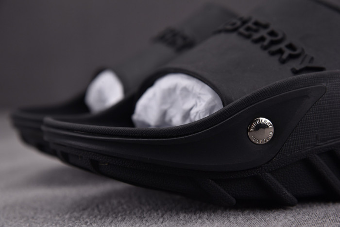 BUB SANDAL