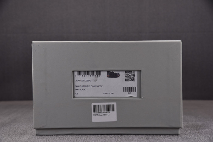 d10r sandal