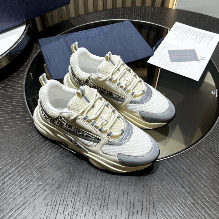 D10R SNEAKER