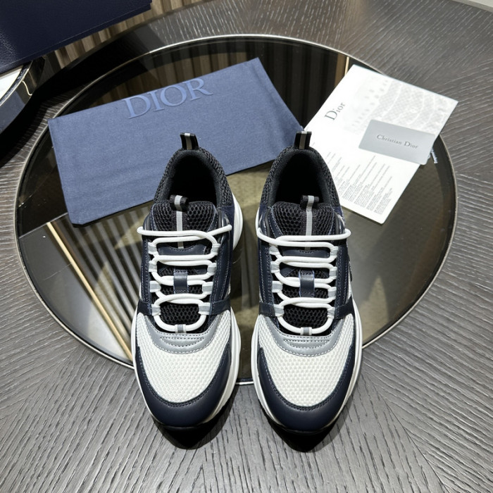 D10R SNEAKER