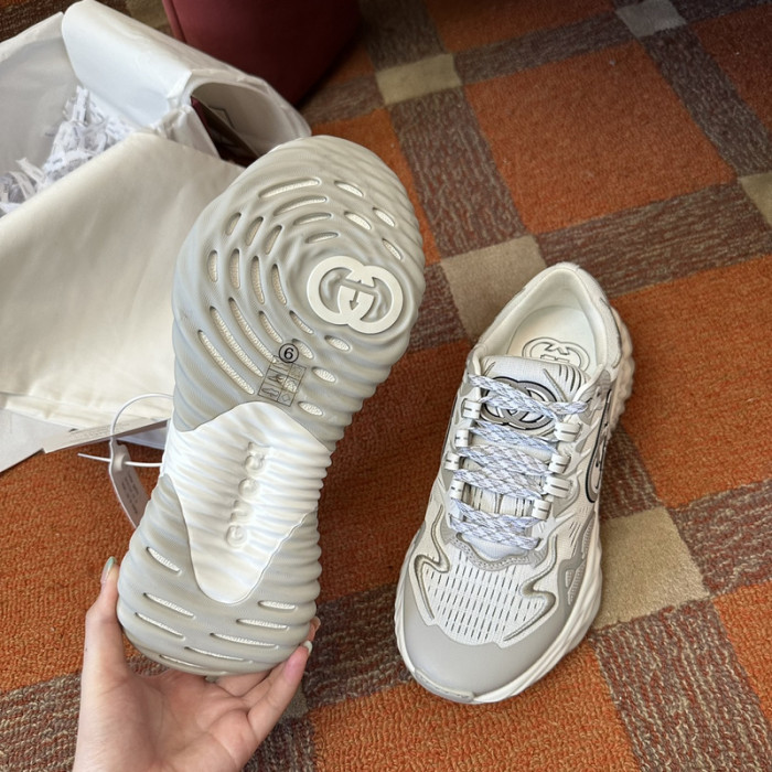GUI SNEAKER