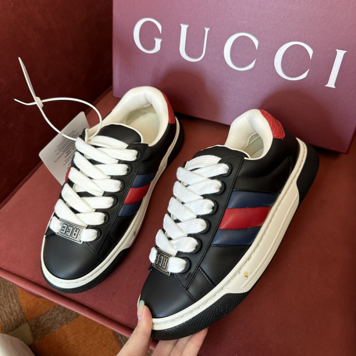 GUI SNEAKER