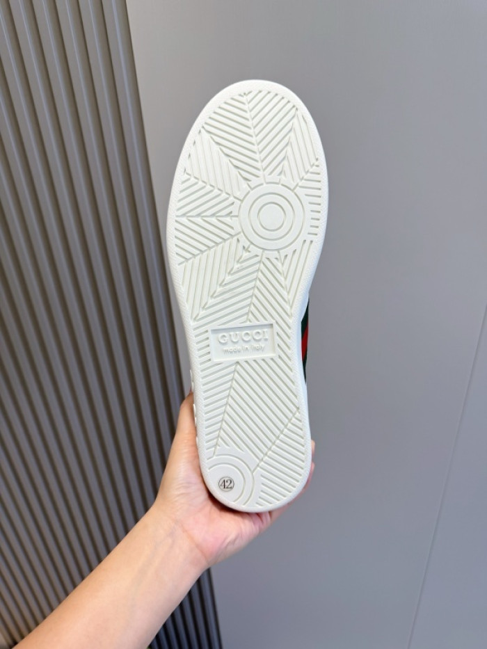 GUI SNEAKER