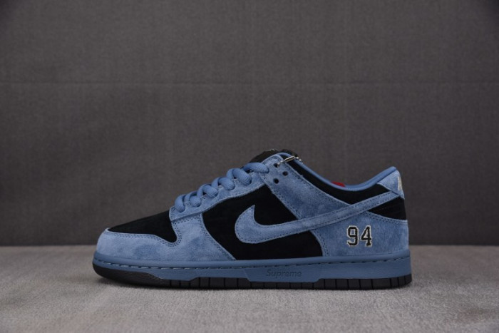 Nike SB Dunk Low Supreme 94 Ocean Fog HQ8487-400