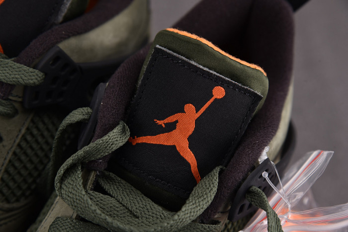 Undefeated x Air Jordan 4 Retro JBM351-M1