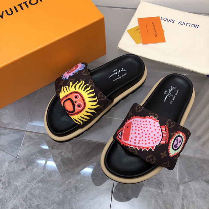 L0VT SANDAL