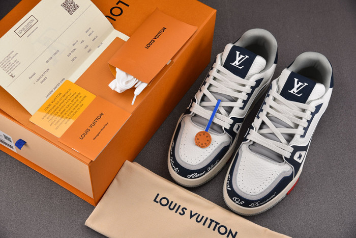 L0VT SNEAKER